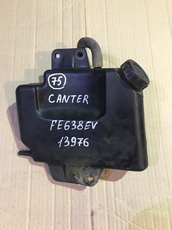 Расширительный бачок Mitsubishi Canter 1996 FE638EV 4D35 MC127101 Б/У