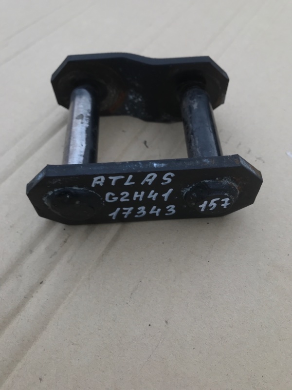 Серьга рессорная Nissan Atlas G2H41 FD42 1992 передняя