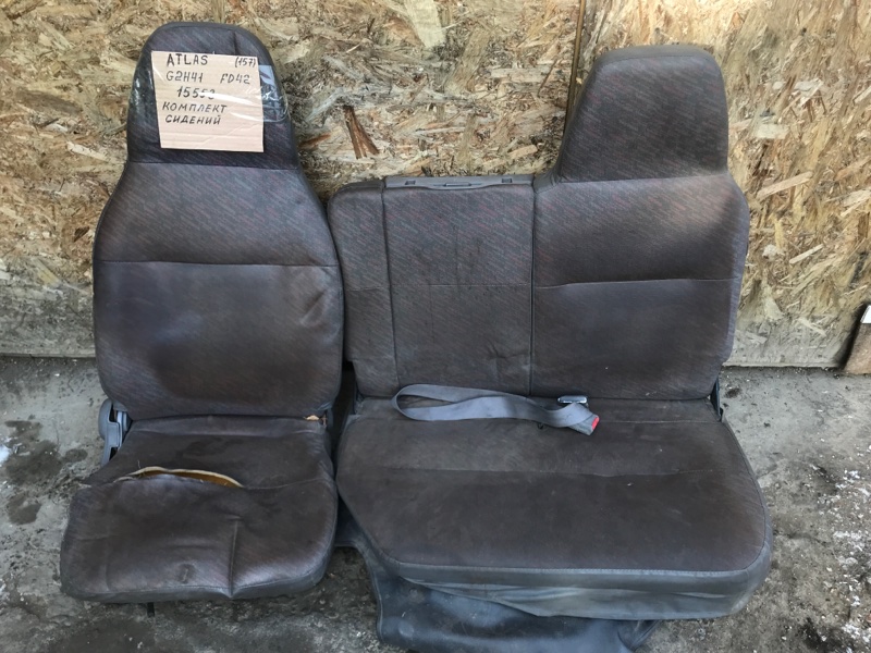 Сиденья, комплект Nissan Atlas G2H41 FD42 1992