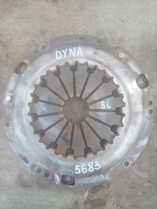 Корзина сцепления Toyota Dyna 5L