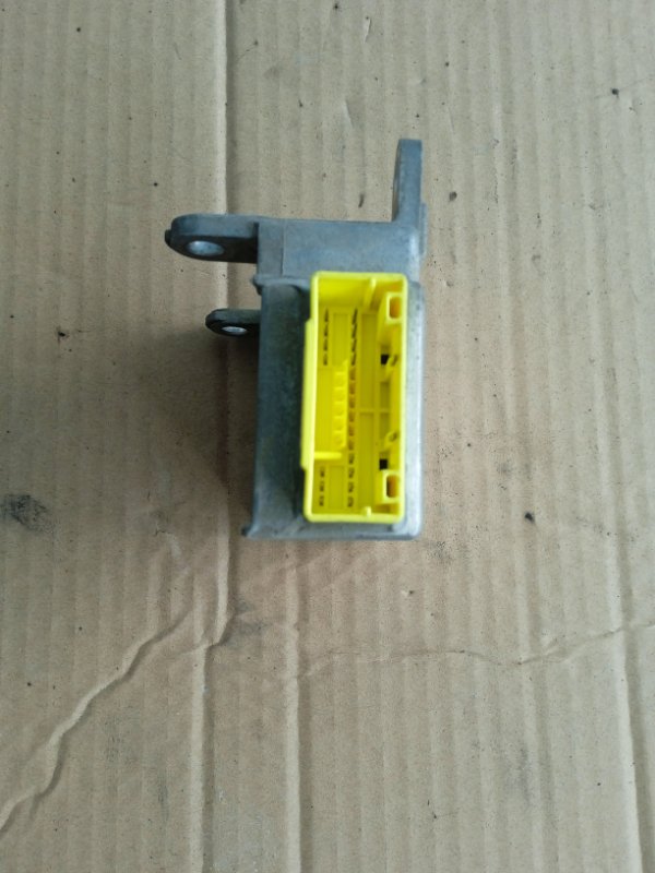 Блок управления AIRBAG Atlas 19998 AKR71L 4HG1