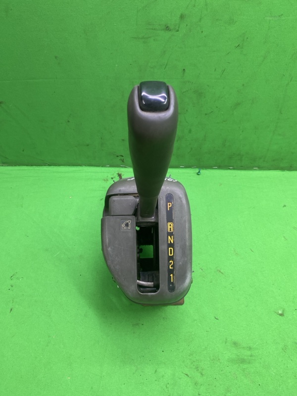 Селектор кпп Elf 2004 NKR81E 4HL1