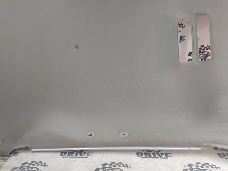 Обшивка потолка MPV LW5W