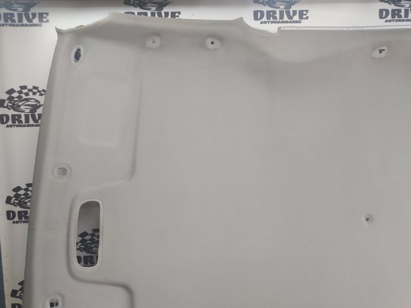 Обшивка потолка MPV LW5W