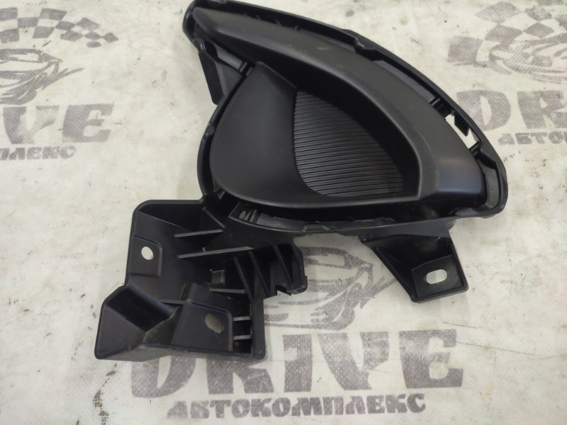 Заглушка бампера передняя левая MAZDA Demio DJ5FS D23N-50C21 контрактная