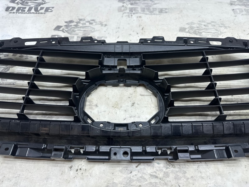 Решетка радиатора cx-8 KG2P