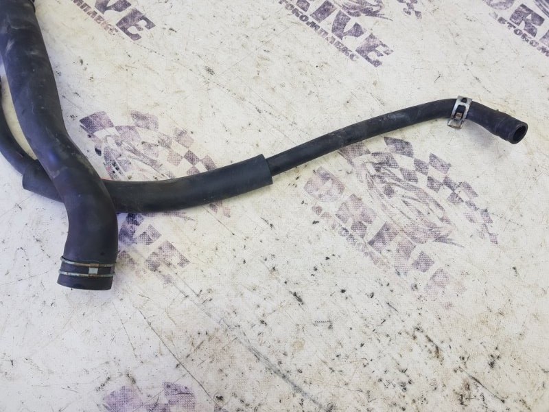 Горловина топливного бака задняя хз