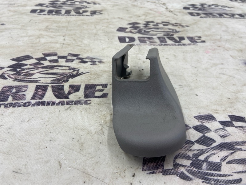 Заглушка передняя правая HONDA Insight 2009 ZE2 LDA 81106-TM8-A1 контрактная