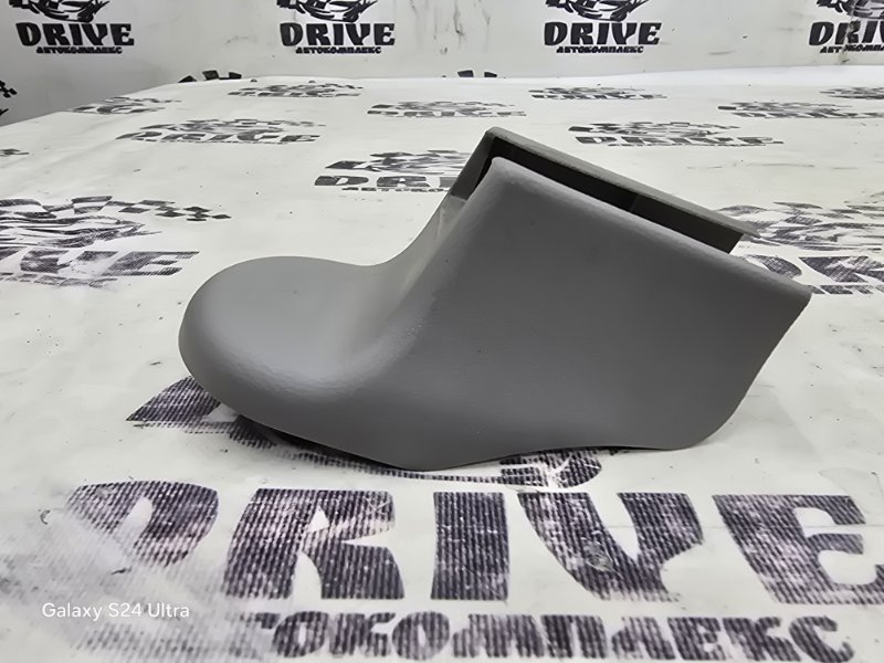 Заглушка полозьев сидения HONDA Insight ZE2 LDA