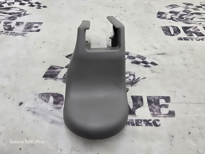 Заглушка полозьев сидения HONDA Insight 2009 ZE2 LDA 81507-TM8-A0 контрактная