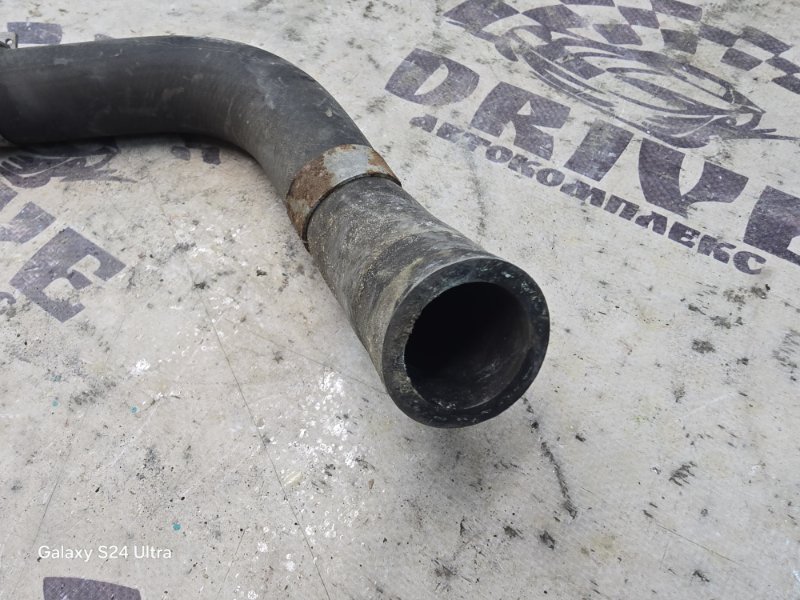 Патрубок системы охлаждения Insight 2009 ZE2 LDA