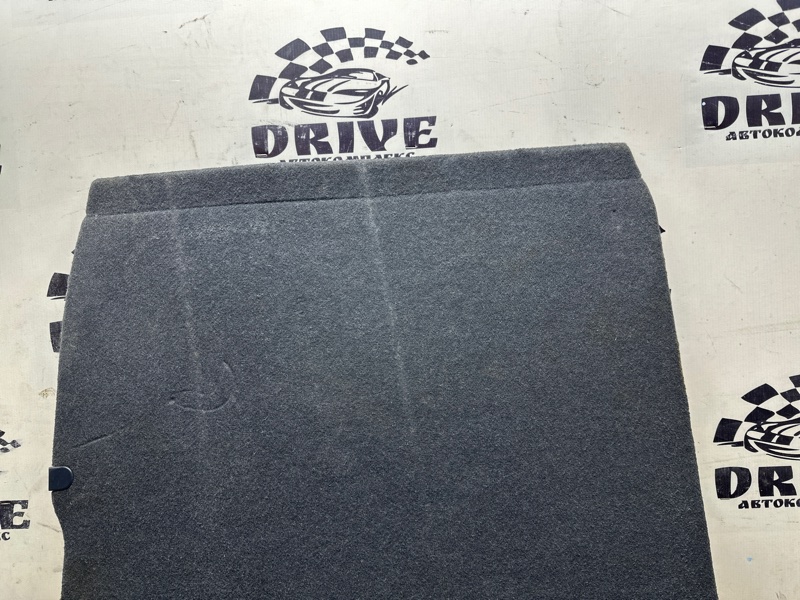 Обшивка багажника задняя Demio DY3R