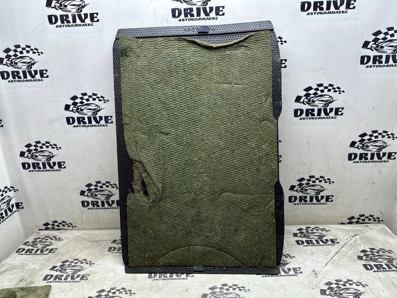 Обшивка багажника задняя Demio DY3R