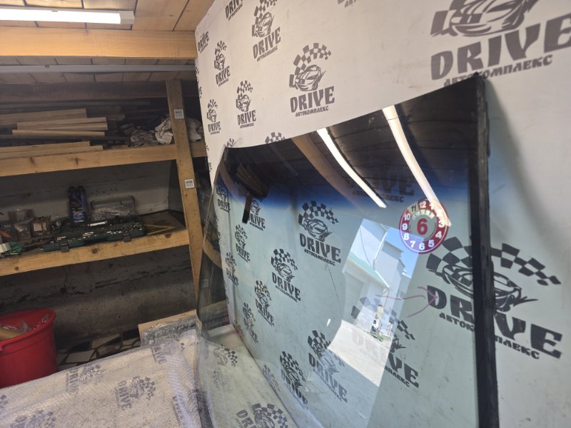 Стекло лобовое переднее GS350 GRL15
