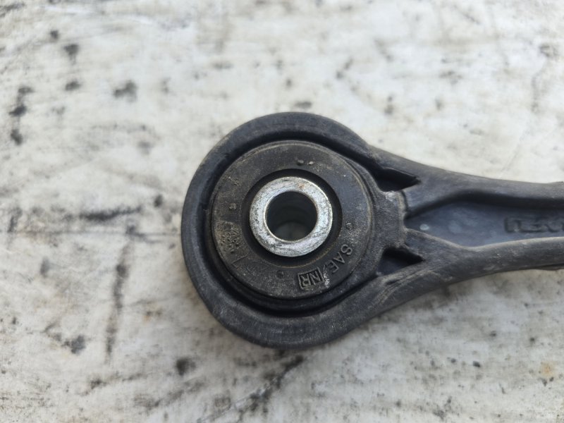 Подушка акпп SUBARU FORESTER SHJ FB20A