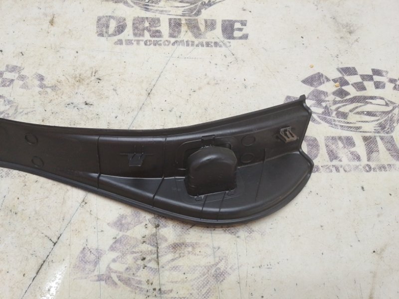 Накладка на порог задняя правая FORESTER 2012 SHJ FB20A