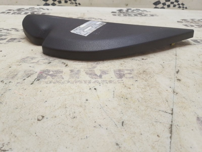 Накладка на торпедо передняя правая FORESTER 2012 SHJ FB20A