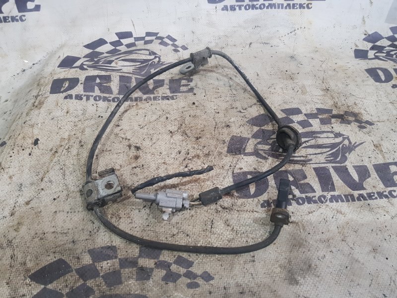 Датчик abs передний правый SUBARU FORESTER 2012 SHJ FB20A контрактная