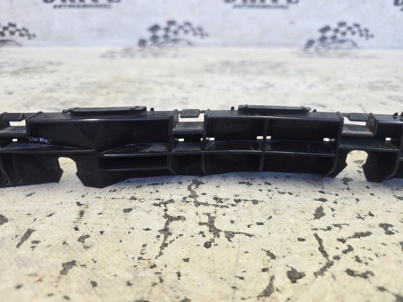 Крепление бампера заднее левое SUBARU FORESTER SHJ FB20A