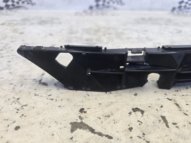 Крепление бампера заднее левое FORESTER 2012 SHJ FB20A