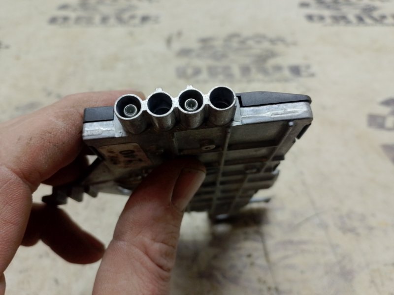 Антенный усилитель Mercedes-Benz E-Class W211