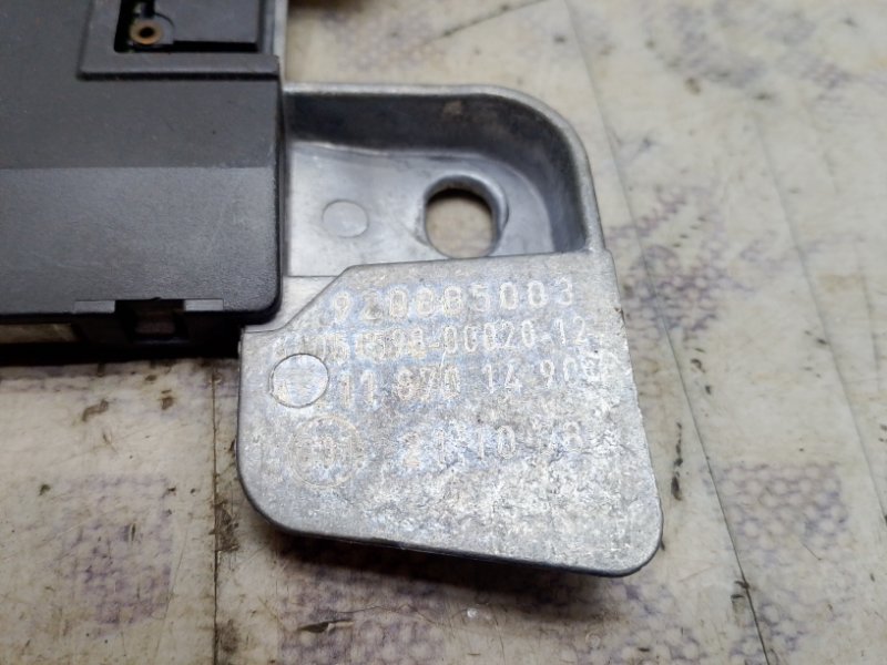 Антенный усилитель E-Class W211