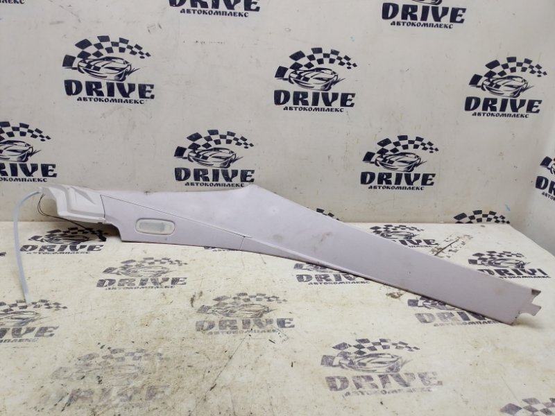 Накладка на стойку кузова задняя левая Mercedes-Benz E-Class W211 A2116901525 контрактная