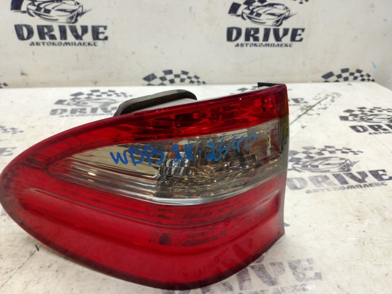 Стоп-сигнал задний левый E-Class W211