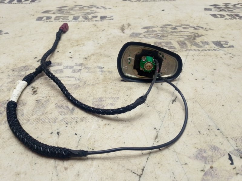 Антенна задняя E-Class W211