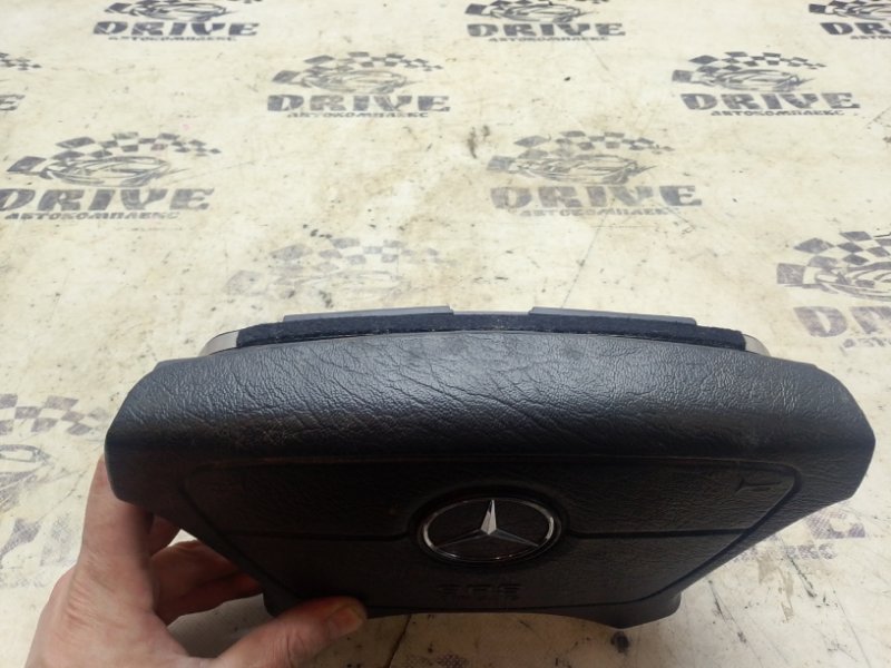 Airbag водительский передний C-CLASS W202