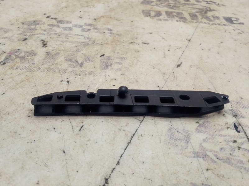 Крепление бампера переднее левое E-Class W211