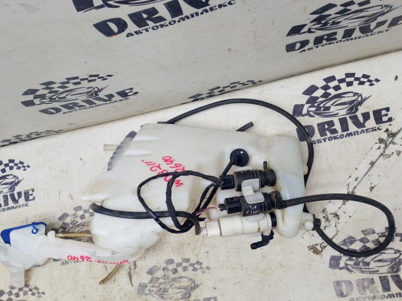 Бачок омывателя передний E-Class W211