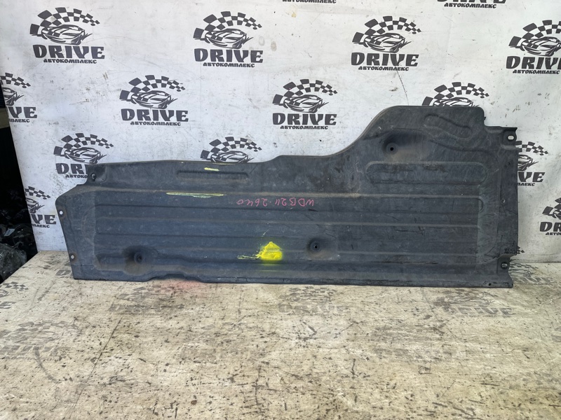 Защита днища Mercedes-Benz E-Class W211 A2196802006 контрактная