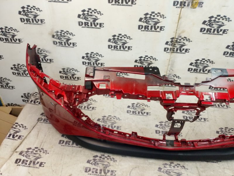 Бампер передний Mazda3 BP5P