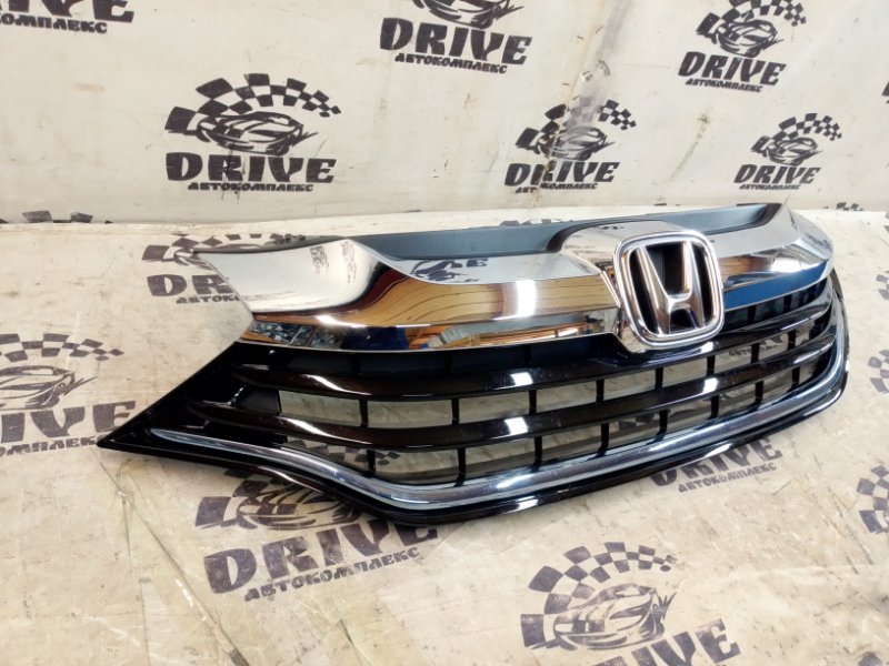 Решетка радиатора передняя HONDA Shuttle GP7