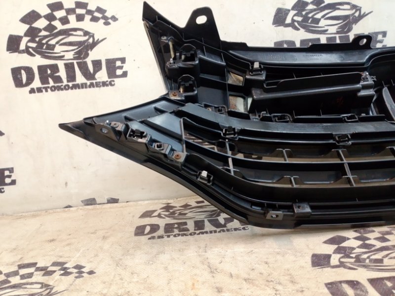 Решетка радиатора передняя Shuttle GP7