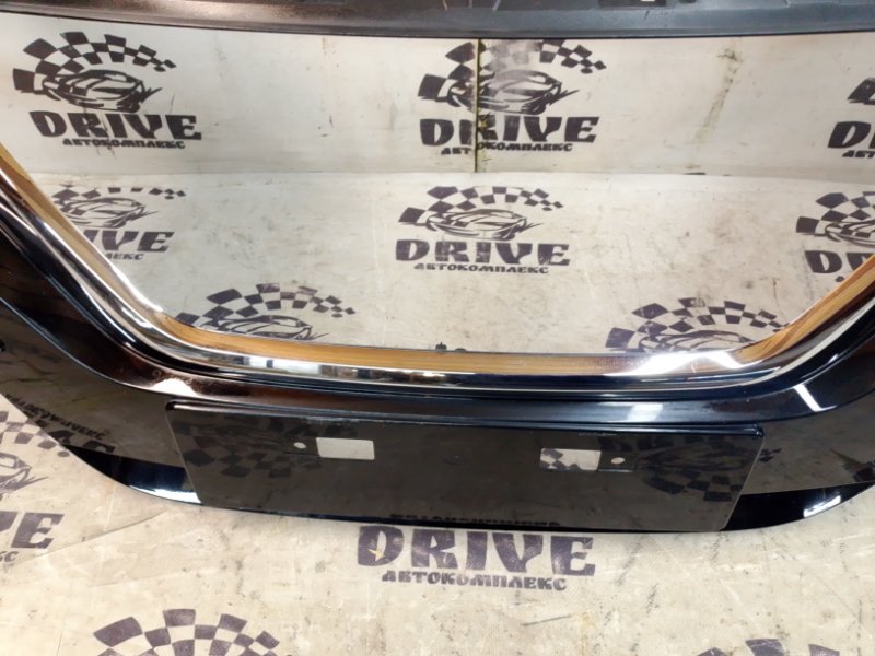 Решетка радиатора передняя LEAF ZE1