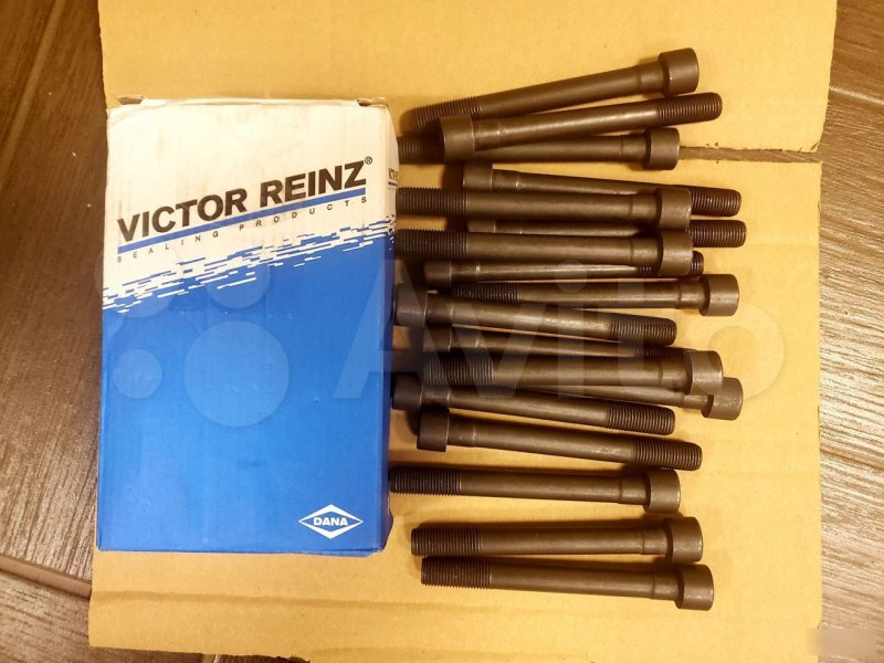 Болты головки блока цилиндров Hyundai 4D56 mD040514 новая