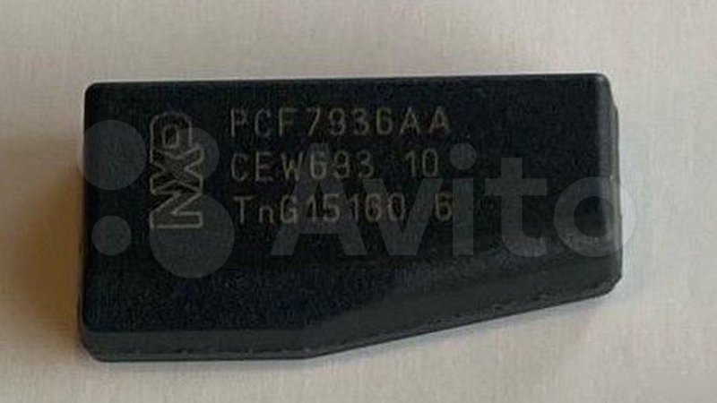 Чип ключа зажигания BMW pCF7936AA Б/У
