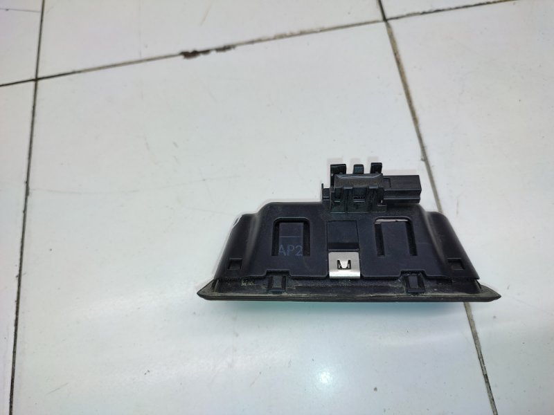 Кнопка открывания багажника X5 e70