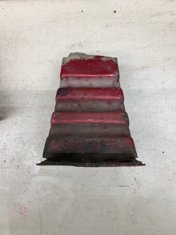 Кронштейн бампера передний Rover 200 хэтчбек 14K2F 1.4 бензин