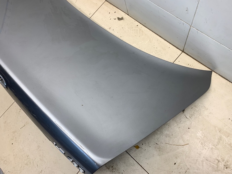 Крышка багажника LS 400 400