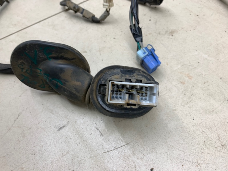 Проводка двери задняя левая Grand Cherokee 2000 WJ EVA 4.7 бензин