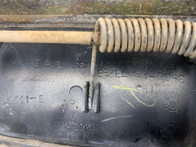 Ручка двери багажника Grand Cherokee 2000 WJ EVA 4.7 бензин