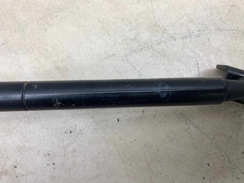 Амортизатор капота BMW X5 e70