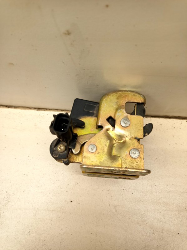 Замок багажника Jeep Grand Cherokee WJ EVA 4.7 бензин