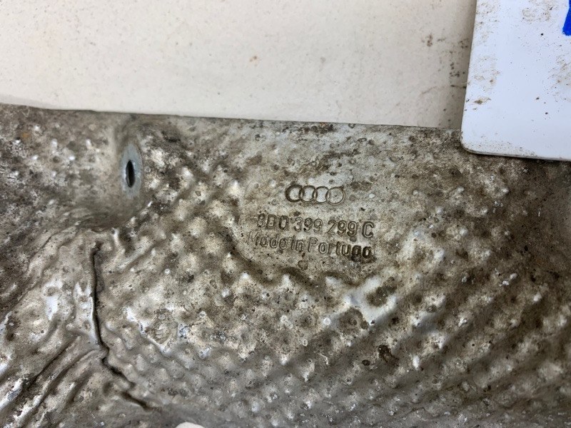 Тепловой экран A6 1999 Avant TDI C5 AKN 110kw дизель 2.5 tdi