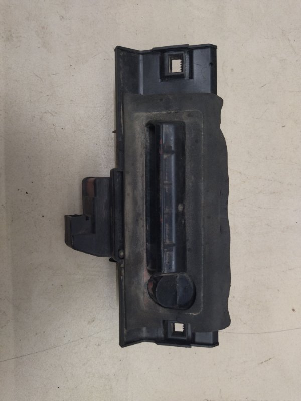 Ручка двери багажника задняя 206 2003 5dr хейтчбек psa kvf 10fsf 1.4 73л.с.