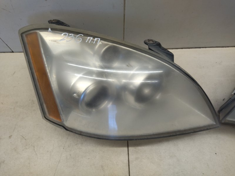 Фара передняя Estina 2010 A21 SQR481F 1597cm3 119лс
