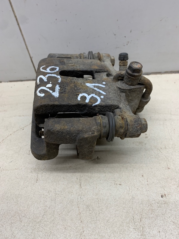 Суппорт задний левый Vortex Estina A21 SQR481F 1597cm3 119лс